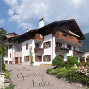 Гостиница VillaGiardino - Lake, Молвено